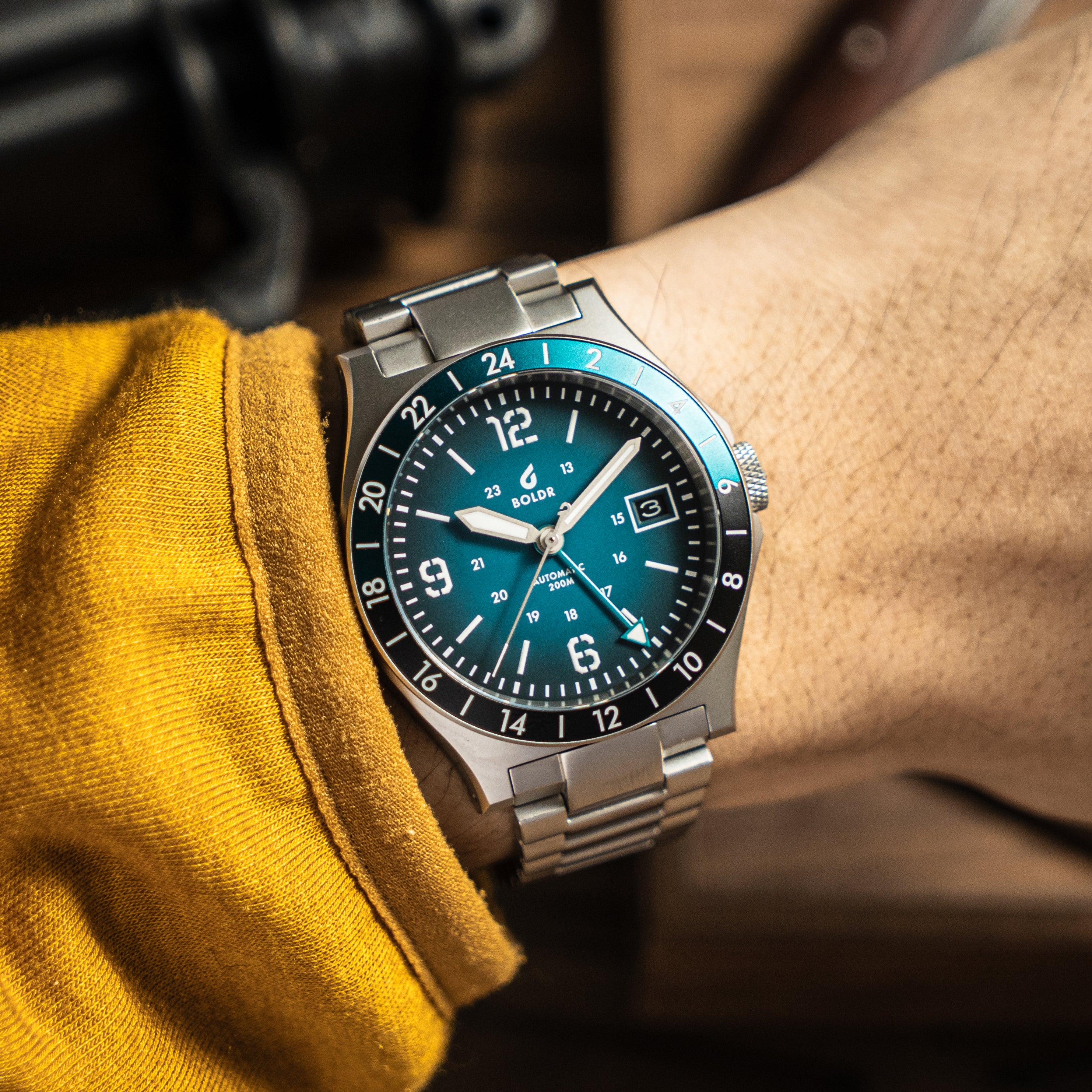 Montre BOLDR GMT Safari Banff Automatique - Boîtier 40mm Vert, Acier - Etanche 200m - Neuf étiqueté