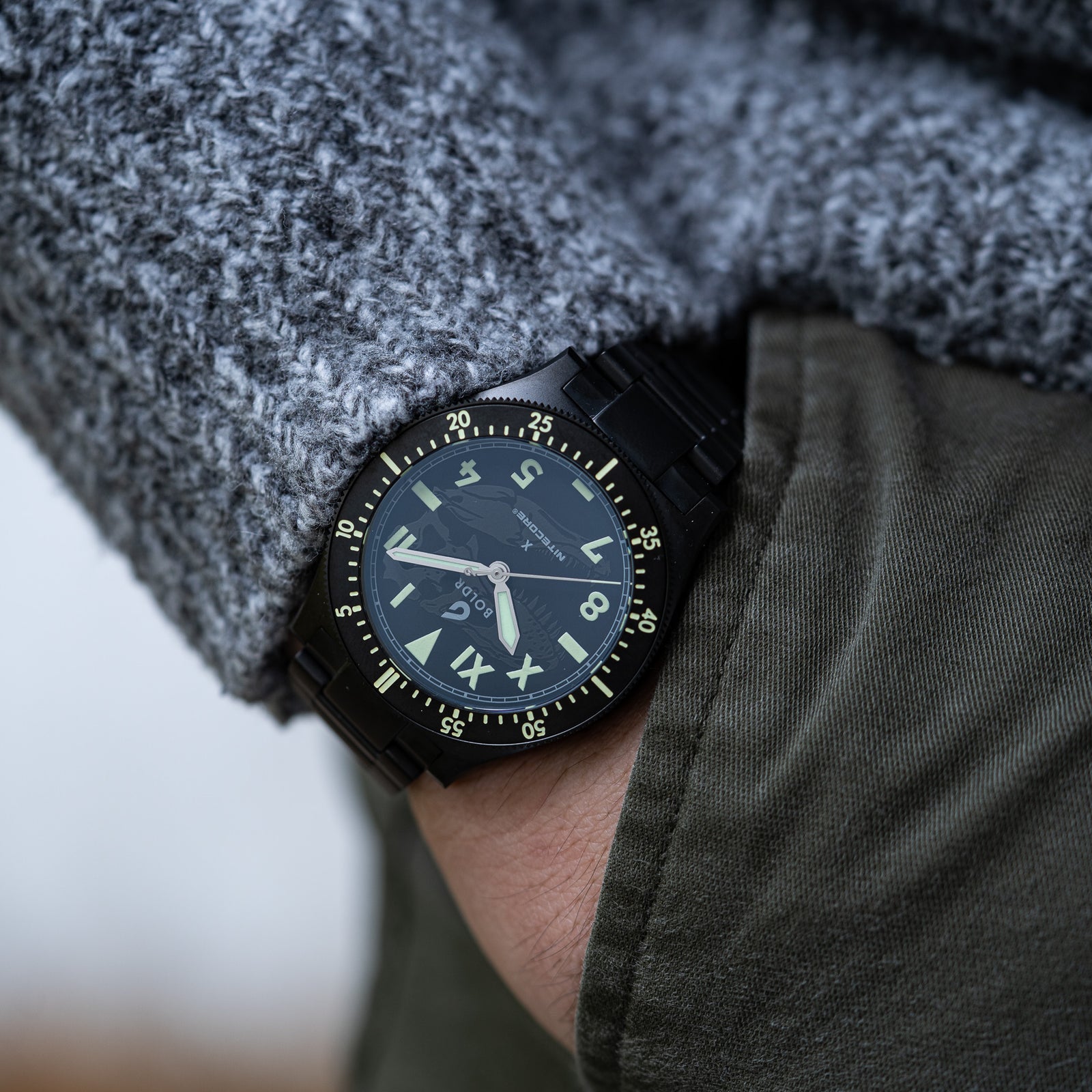 時計 BOLDR T-Rex by BOLDR x Nitecore – BOLDR Supply Co.