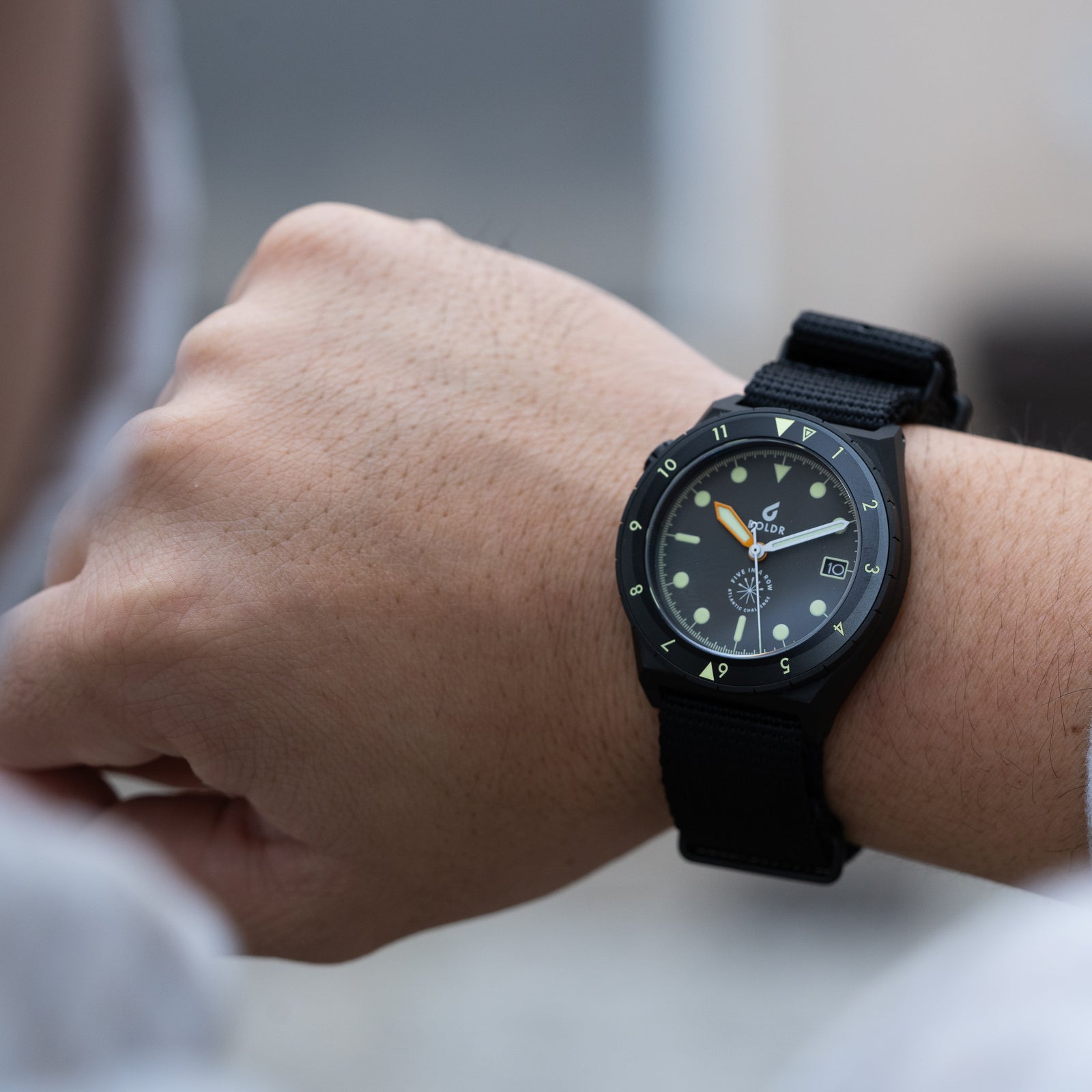 fiveinarow-2-wrist_1600x.jpg?v